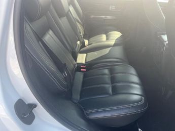 Land Rover Range Rover Sport 3.0 SD V6 HSE SUV 5dr Diesel Auto 4WD Euro 5 (255 bhp)