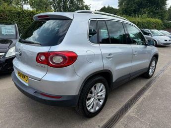 Volkswagen Tiguan 2.0 TDI SE Auto 4WD Euro 4 5dr