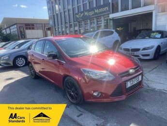 Ford Focus 1.0T EcoBoost Titanium Euro 5 (s/s) 5dr