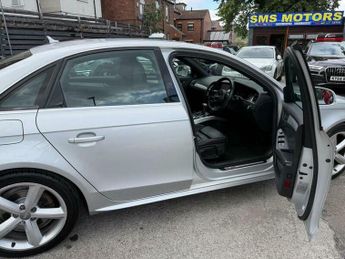 Audi A4 2.0 TDI S line S Tronic quattro Euro 5 (s/s) 4dr
