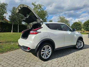 Nissan Juke 1.6 Acenta Premium XTRON Euro 5 5dr
