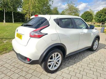 Nissan Juke 1.6 Acenta Premium XTRON Euro 5 5dr