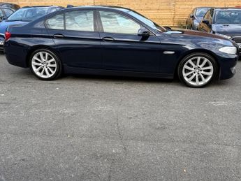 BMW 5 SERIES 3.0 530d SE Steptronic 4dr 241BHP