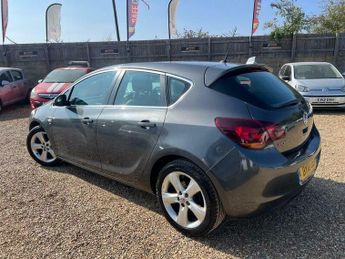 Vauxhall Astra 1.6 16v SRi Auto Euro 5 5dr