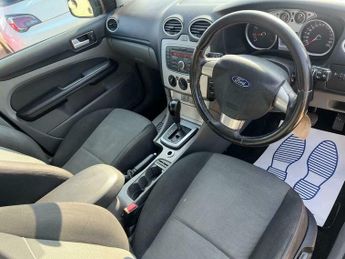 Ford Focus 1.6 Zetec 5dr