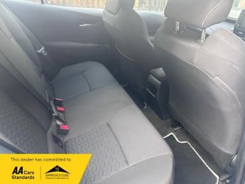 Toyota Corolla ICON TECH
