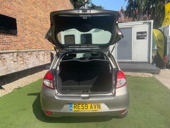 Renault Clio DYNAMIQUE 16V