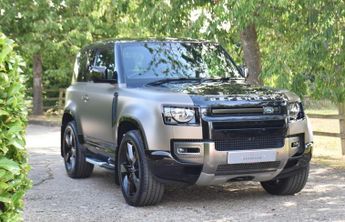 Land Rover Defender 90 3.0 P400 MHEV X