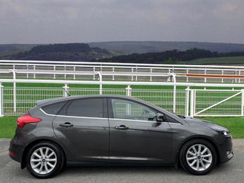 Ford Focus TITANIUM