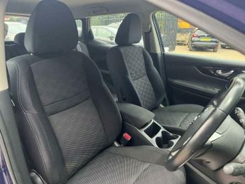 Nissan Qashqai 1.2 DIG-T Acenta XTRON 2WD Euro 6 (s/s) 5dr