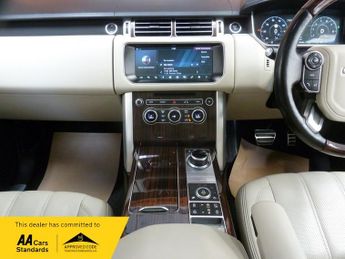 Land Rover Range Rover V6 SC VOGUE SE