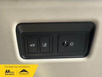 Land Rover Range Rover V6 SC VOGUE SE