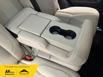 Land Rover Range Rover V6 SC VOGUE SE