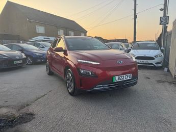 Hyundai KONA 39kWh Premium SUV 5dr Electric Auto (10.5kW Charger) (136 ps)