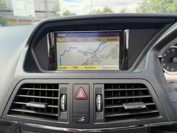 Mercedes-Benz E Class 2.1 E250 CDI BlueEfficiency Sport Cabriolet Tiptronic Euro 5 2dr
