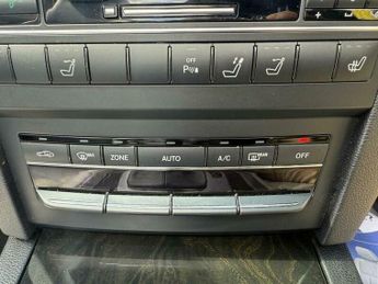 Mercedes-Benz E Class 2.1 E250 CDI BlueEfficiency Sport Cabriolet Tiptronic Euro 5 2dr