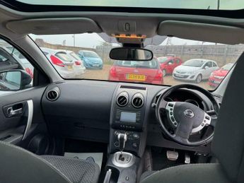 Nissan Qashqai 2.0 n-tec CVT 2WD 5dr