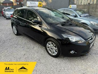 Ford Focus 1.0T EcoBoost Zetec Euro 5 (s/s) 5dr