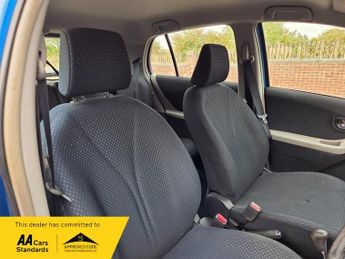 Toyota Yaris 1.33 Dual VVT-i TR Hatchback 5dr Petrol MultiMode Euro 4 (s/s) (