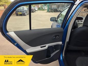 Toyota Yaris 1.33 Dual VVT-i TR Hatchback 5dr Petrol MultiMode Euro 4 (s/s) (