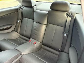 BMW 6 SERIES 4.8 650i V8 Steptronic Euro 4 2dr