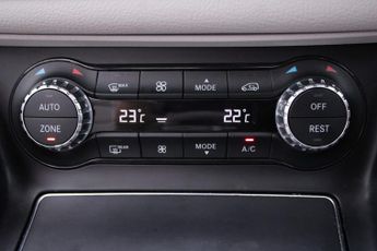 Mercedes GLA Class GLA 200 D SPORT PREMIUM PLUS