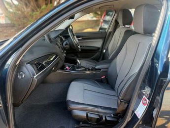 BMW 1 SERIES 2.0 116d Urban Auto Euro 5 (s/s) 5dr