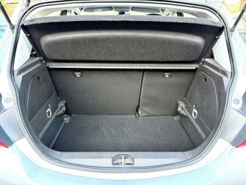 Vauxhall Corsa 1.4i SE Auto Euro 6 5dr