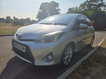 Toyota Yaris 1.5 VVT-h T Spirit CVT Euro 5 5dr