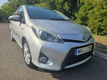 Toyota Yaris 1.5 VVT-h T Spirit CVT Euro 5 5dr