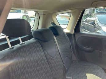 Nissan Note 1.6 16V Visia + Auto Euro 4 5dr