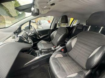 Peugeot 2008 1.6 e-HDi Allure SUV 5dr Diesel EGC Euro 5 (s/s) (92 ps)