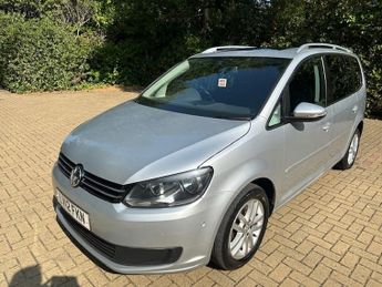 Volkswagen Touran SE TDI DSG