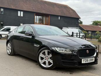Jaguar XE 2.0d Portfolio Saloon 4dr Diesel Auto Euro 6 (s/s) (180 ps)
