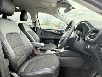 Ford Kuga 2.5 EcoBoost Duratec 14.4kWh Titanium CVT Euro 6 (s/s) 5dr