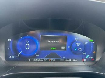 Ford Kuga 2.5 EcoBoost Duratec 14.4kWh Titanium CVT Euro 6 (s/s) 5dr