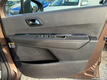 Peugeot 3008 1.6 e-HDi Allure EGC Euro 5 (s/s) 5dr