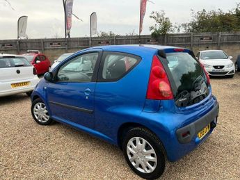 Peugeot 107 1.0 12V Urban 2 Tronic Euro 4 3dr