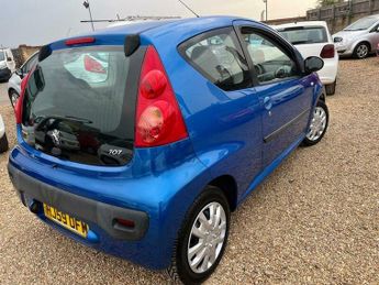 Peugeot 107 1.0 12V Urban 2 Tronic Euro 4 3dr