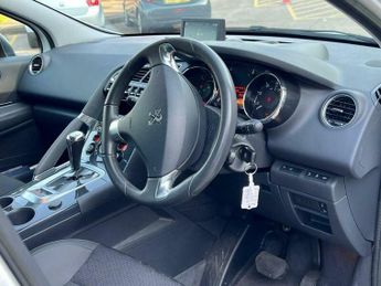 Peugeot 3008 1.6 e-HDi Allure EGC Euro 5 (s/s) 5dr