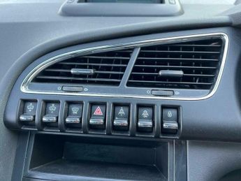 Peugeot 3008 1.6 e-HDi Allure EGC Euro 5 (s/s) 5dr