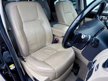 Land Rover Discovery SDV6 HSE