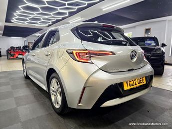 Toyota Corolla ICON TECH [SAT NAV, HEATED SEATS & REVERSE CAMERA]