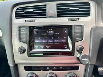 Volkswagen Golf MATCH TDI BLUEMOTION TECHNOLOGY DSG