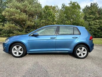 Volkswagen Golf MATCH TDI BLUEMOTION TECHNOLOGY DSG