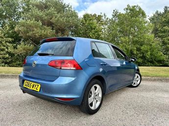Volkswagen Golf MATCH TDI BLUEMOTION TECHNOLOGY DSG