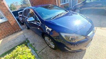 Vauxhall Astra 1.6 16v Elite Auto Euro 5 5dr