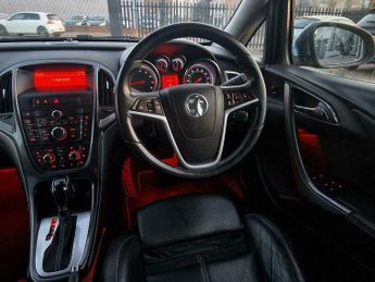 Vauxhall Astra 1.6 16v Elite Auto Euro 5 5dr