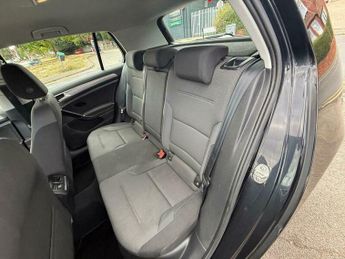 Volkswagen Golf 1.6 TDI BlueMotion Tech Match DSG Euro 6 (s/s) 5dr