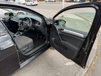 Volkswagen Golf 1.6 TDI BlueMotion Tech Match DSG Euro 6 (s/s) 5dr